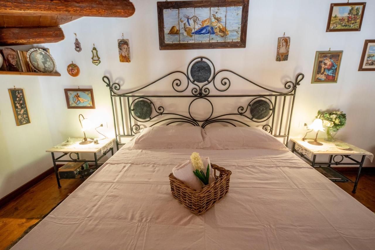 Familyholidays La Finestra Di Fronte Cefalù Eksteriør billede