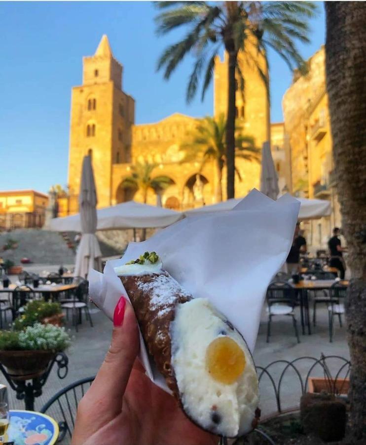 Familyholidays La Finestra Di Fronte Cefalù Eksteriør billede