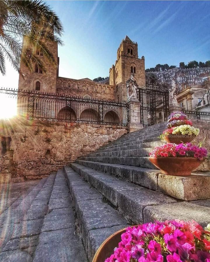 Familyholidays La Finestra Di Fronte Cefalù Eksteriør billede