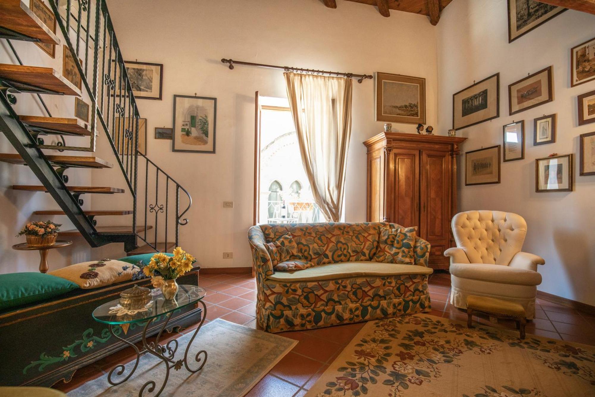 Familyholidays La Finestra Di Fronte Cefalù Eksteriør billede