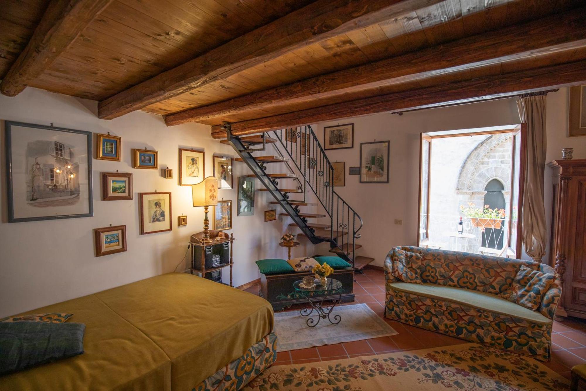 Familyholidays La Finestra Di Fronte Cefalù Eksteriør billede